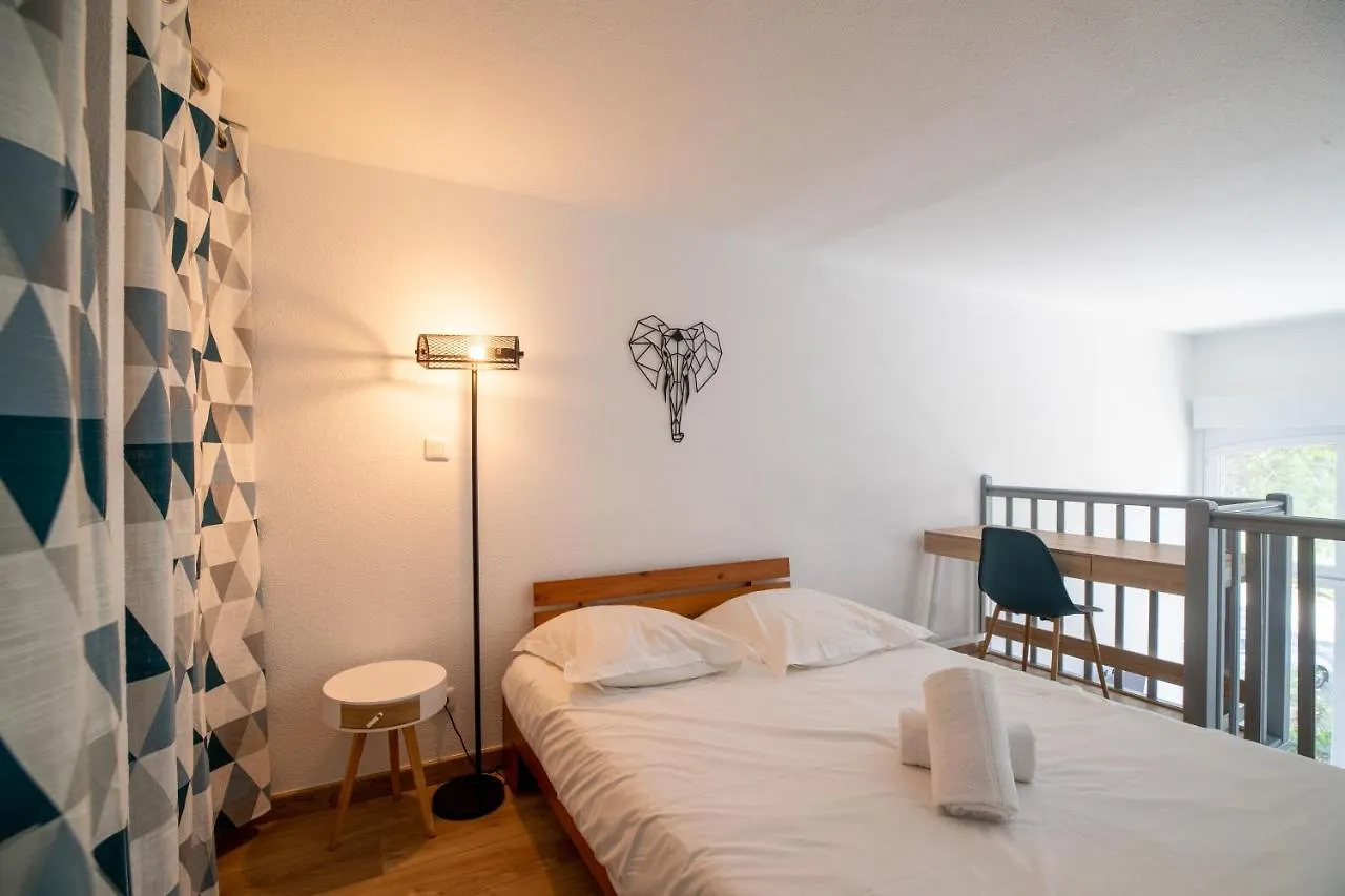 Be My Home - La Suite Graphique Apartment